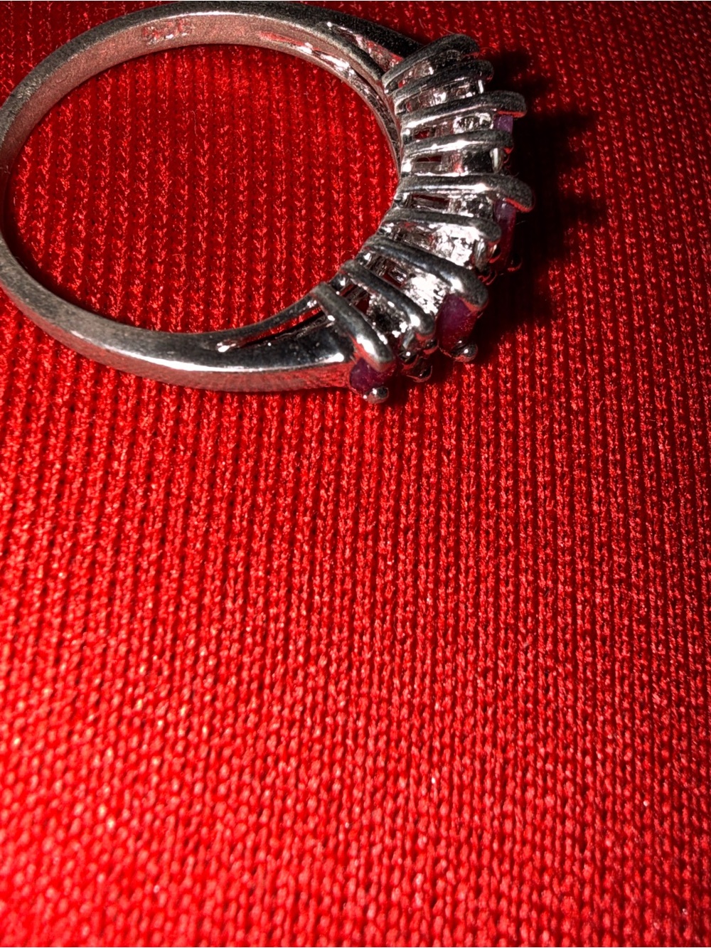 Vintage Sterling Silver Ruby and CZ White Gemstone Stackable Ring sz 8 - Picture 5 of 10